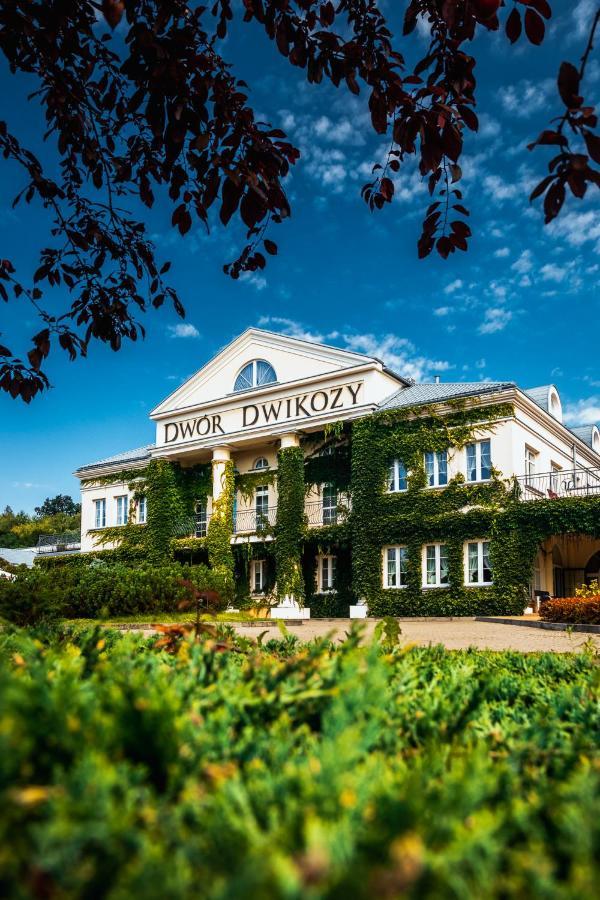 Dwor Dwikozy Hotel Exterior foto
